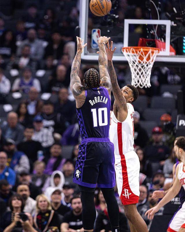 关于柏林赫塔队内关系紧张，主帅或面临危机的信息