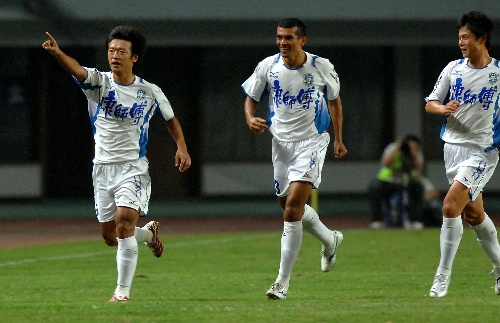 包含天津泰达客场取得来之不易的胜利,力保领头羊位置的词条 包含天津泰达客场取得来之不易的胜利,力保领头羊位置的词条