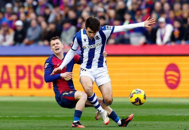 爱游戏大厅-巴萨防线惨败，西甲劲旅面临保级压力