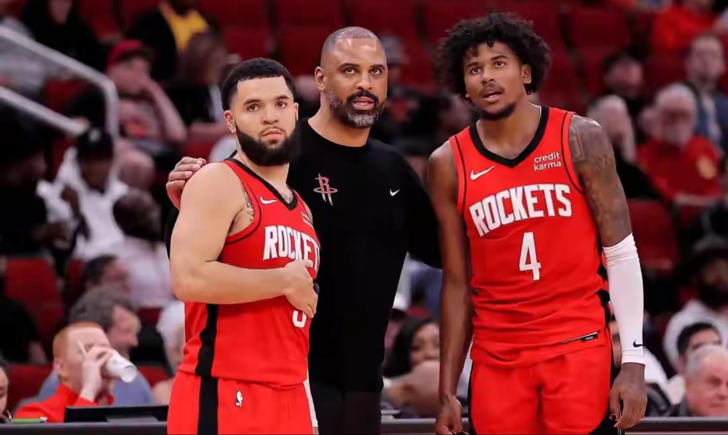 关于热火主场战胜灰熊，全队发挥稳定的信息