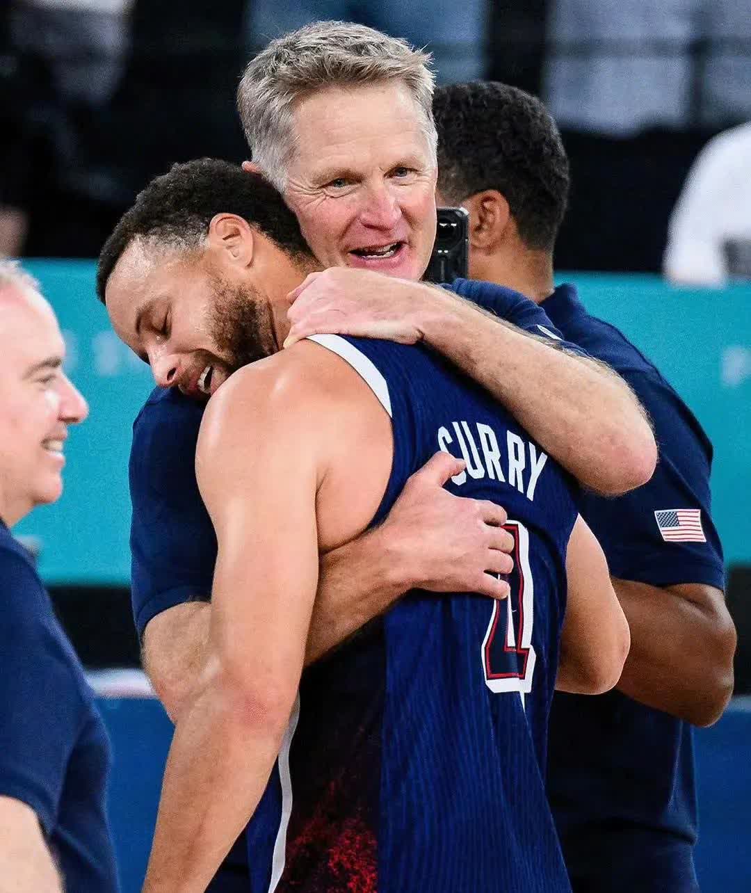 爱游戏官方入口-包含美国队球员实力碾压对手，轻松杀入四强的词条