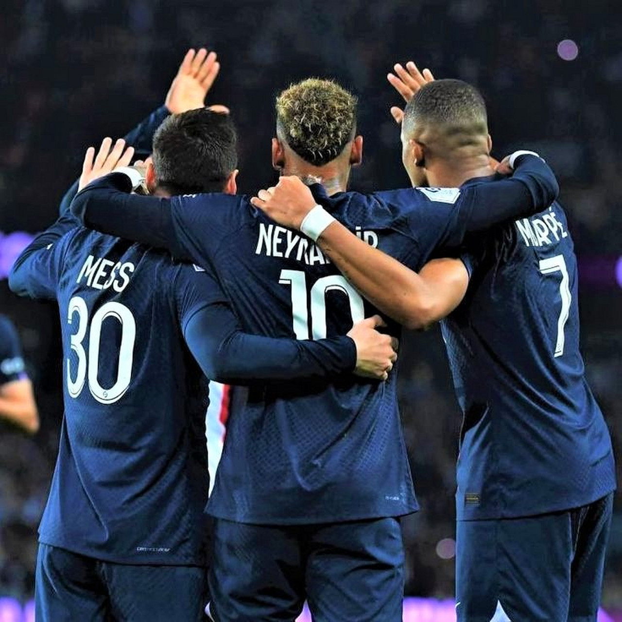 爱游戏娱乐-包含2025年俱乐部世界杯：巴黎圣日耳曼全队备战内幕的词条