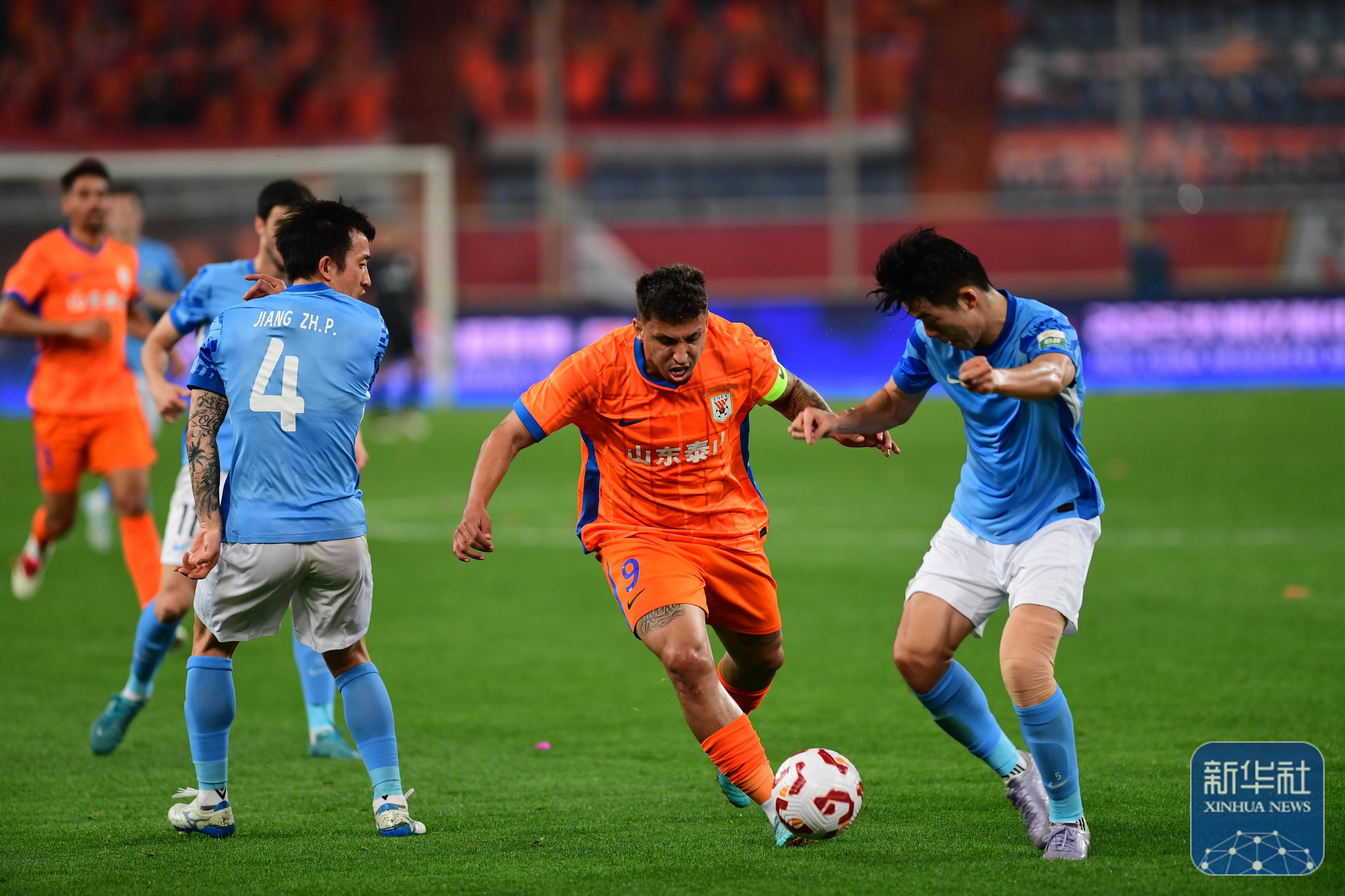 爱游戏在线-包含中超球队准备周全，迎接新赛季的挑战的词条