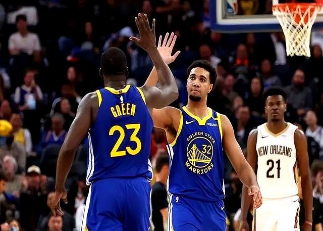 爱游戏体育-开拓者迎战森林狼,西部强队实力对拼不亦乐乎