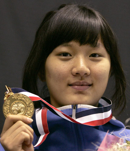 塞浦路斯帆船选手速度惊人，摘得金牌