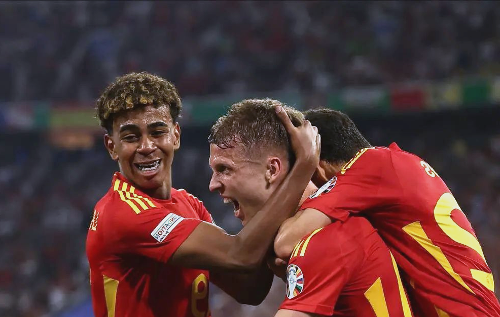 欧国联赛事演绎巅峰对决,激情四射! 欧国联赛事演绎巅峰对决,激情四射!