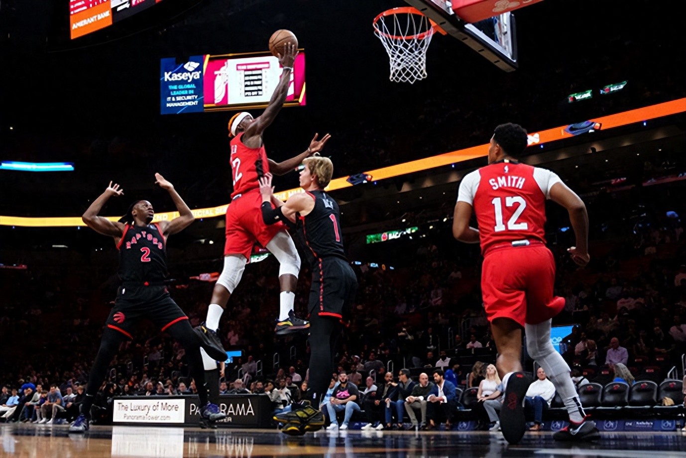 爱游戏下载-猛龙队以惊天逆转获胜，晋级总决赛