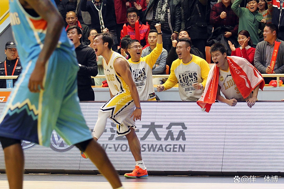 浙江男篮狂胜对手，实现全面碾压