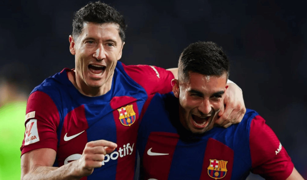 爱游戏官方入口-巴萨客场全面优势，大杀四方