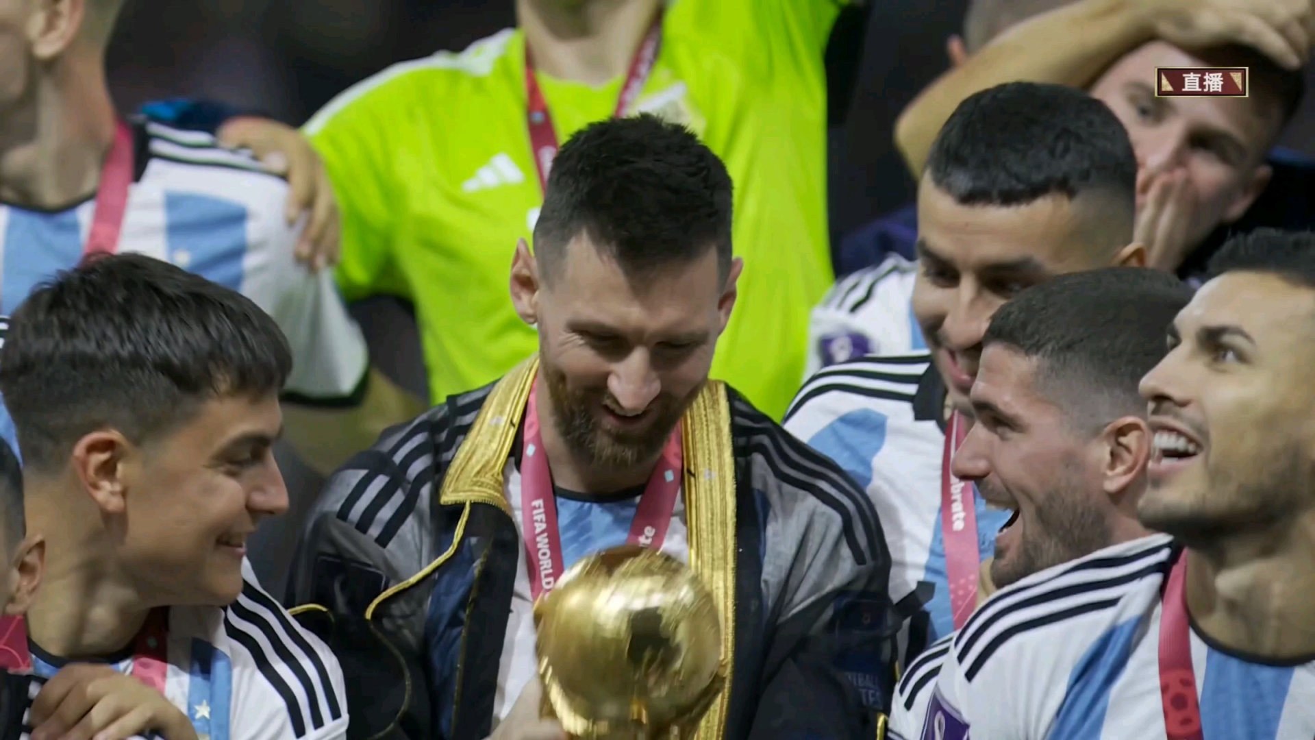 阿根廷球队壮志凌云，成功晋级