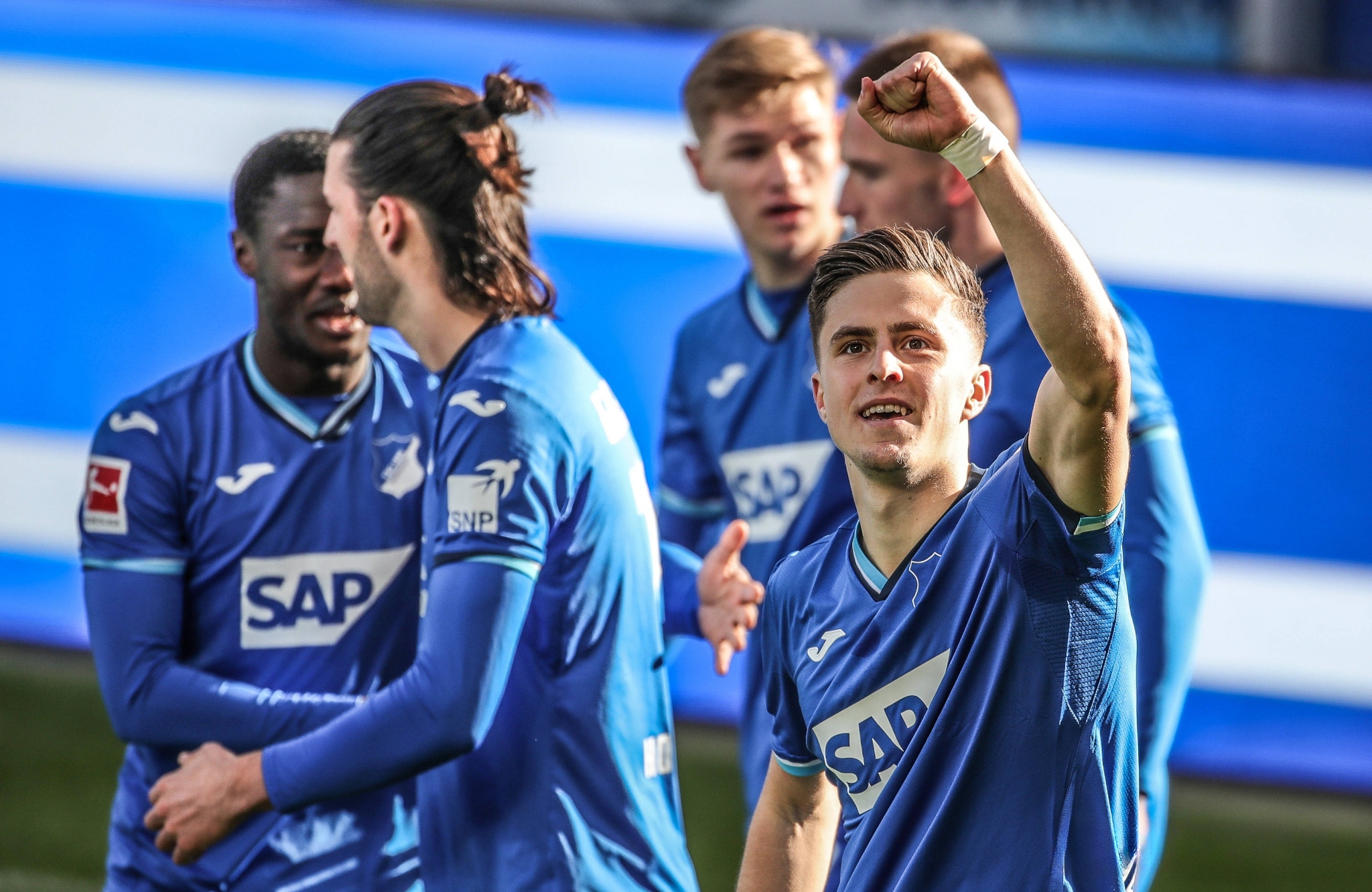 爱游戏大厅-法兰克福稳定成绩!胜率节节攀升的简单介绍