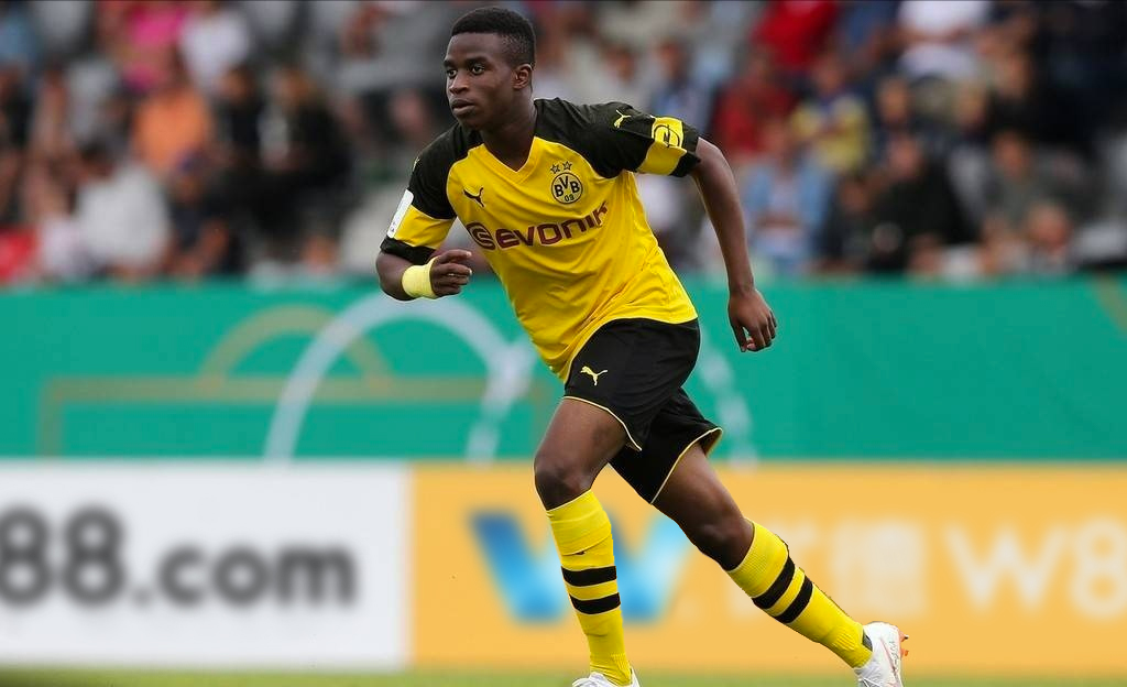 爱游戏APP-关于多特蒙德客场大杀四方，雄心壮志再起的信息