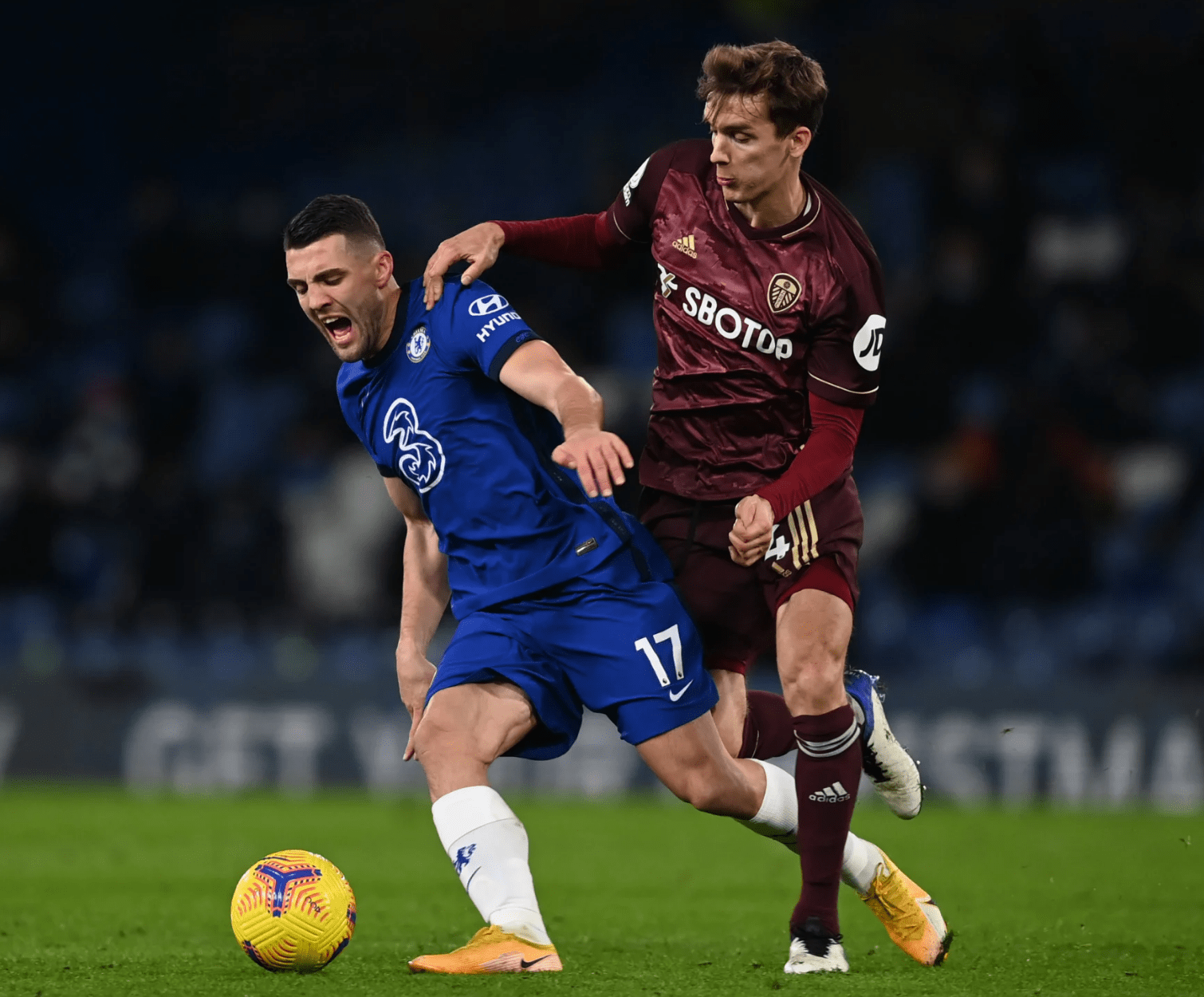 老妇人锋线火力全开，攻守兼备取得胜利