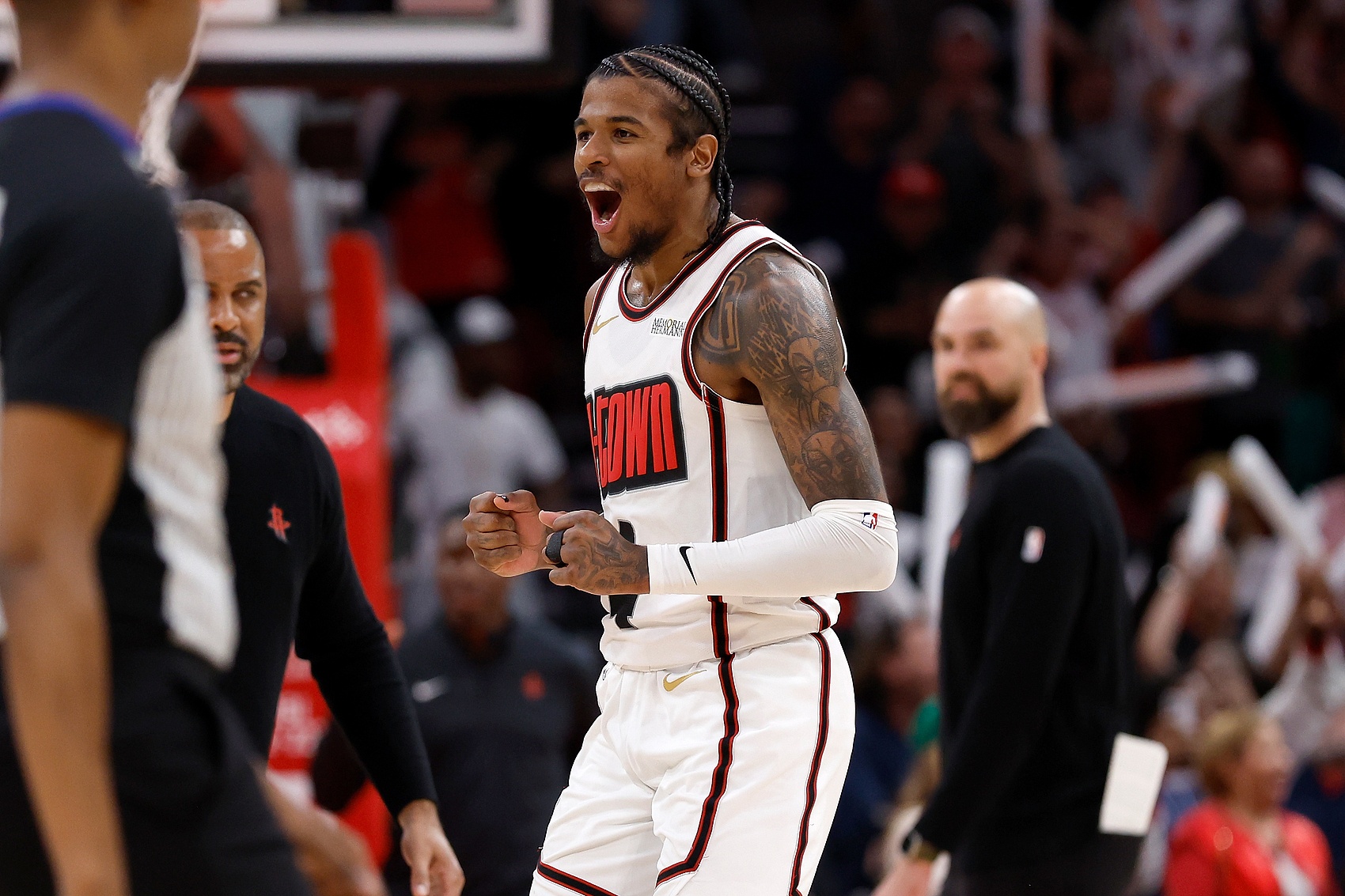 爱游戏在线-火箭队连续获胜，让对手感到绝望和挫败